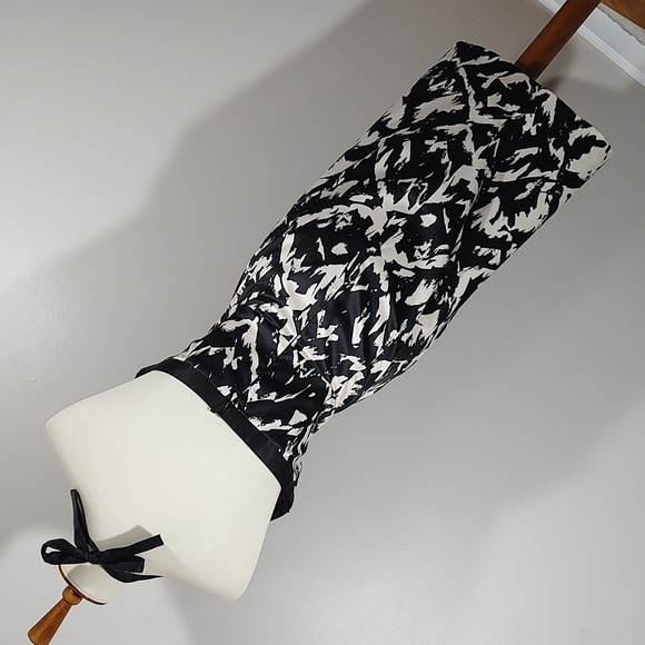 Dress: Donna Ricco Halter Top Cocktail Dress - Picture 5 of 5